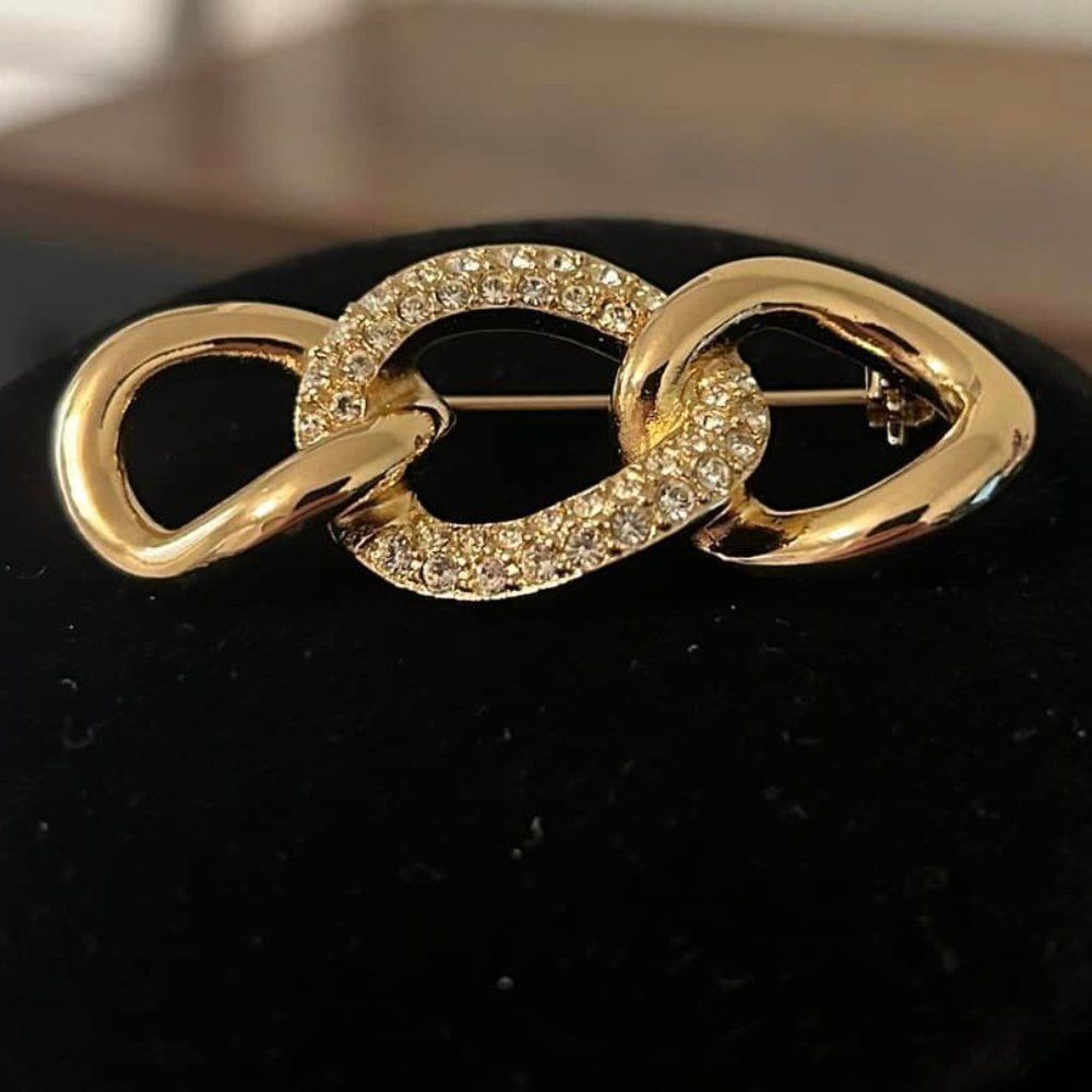 Vintage Christian Dior Link Swarovski Crystal Brooch