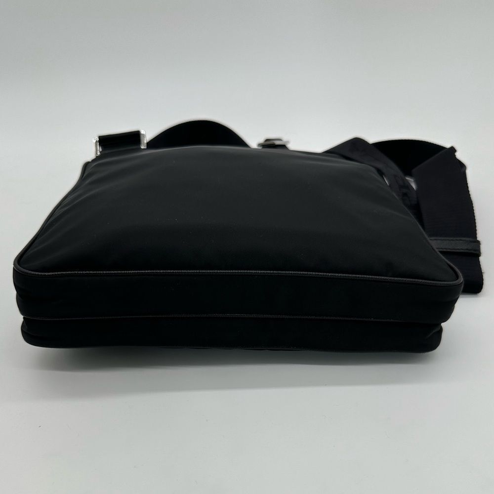 Prada Re-Nylon and Saffiano Shoulder Bag EXCELLENT CONDITION