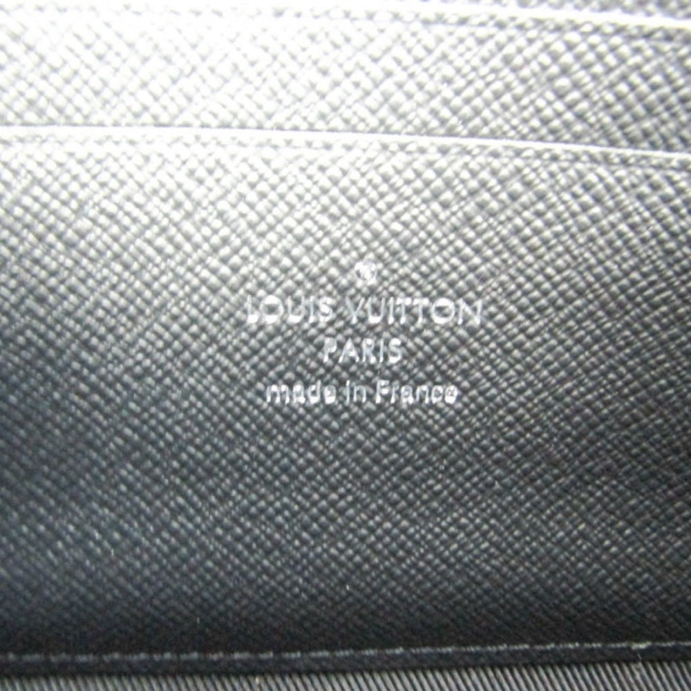 Louis Vuitton Pouch 100% Authentic