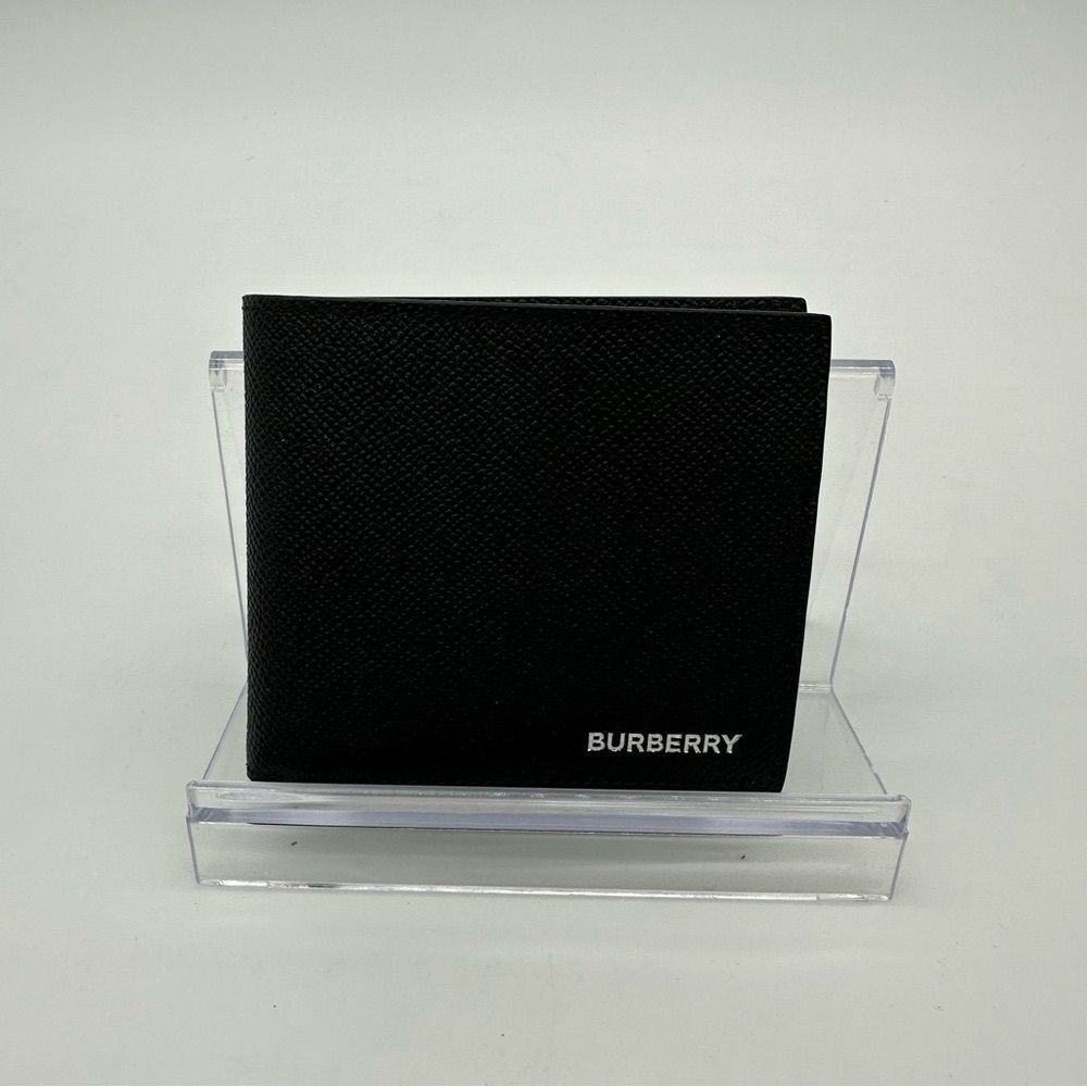 NEW Burberry Leather Wallet