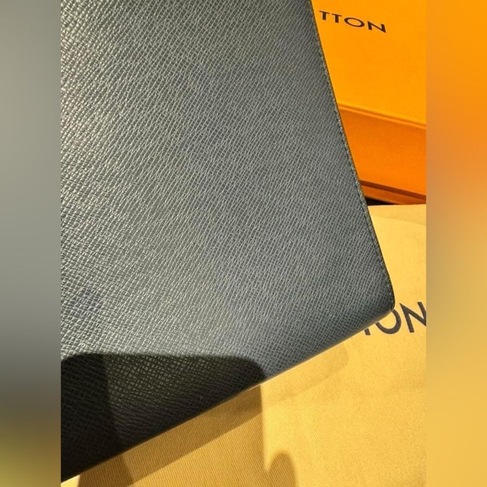 Louis Vuitton Pochette Taiga Leather