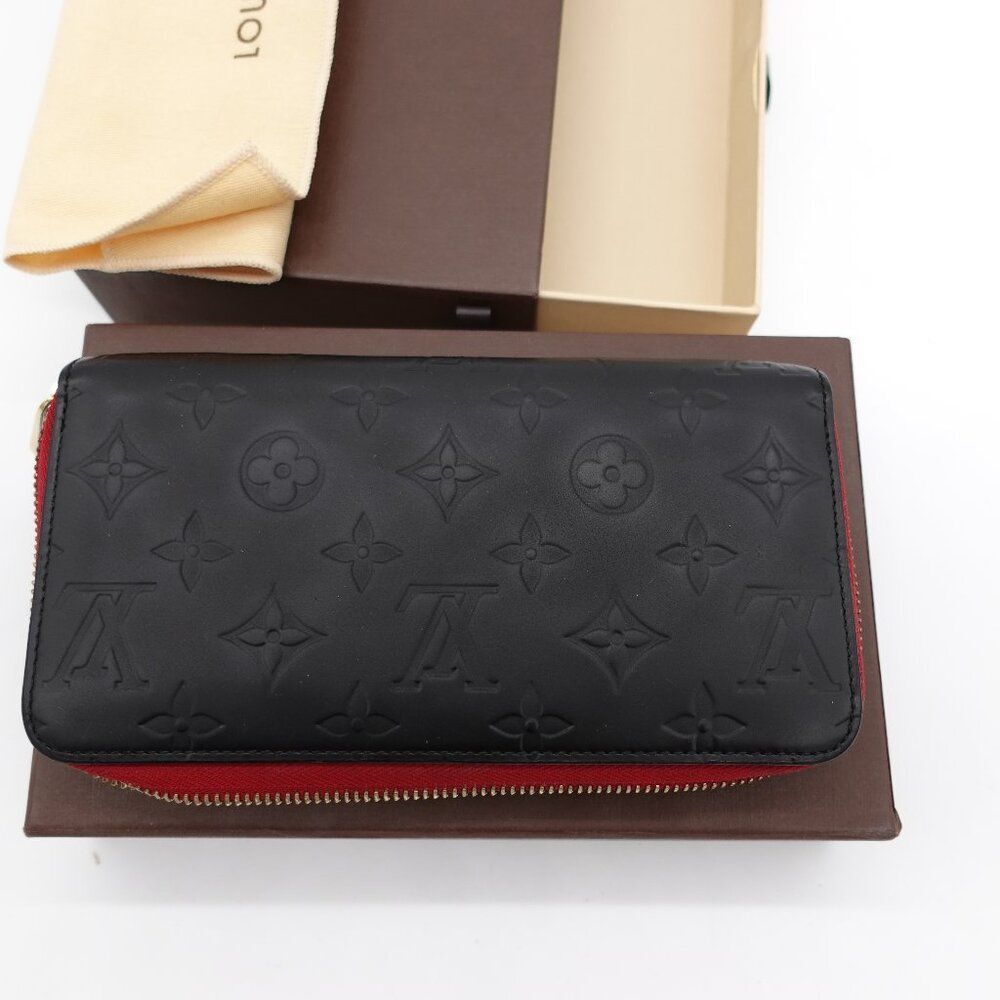 Louis Vuitton Zippy Wallet, black with red interior, 100% AUTHENTIC